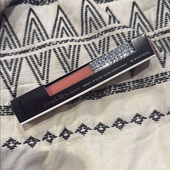 Perfect Lip Gloss - Peach Limelife by Alcone Peace moisture new - Picture 2 of 5